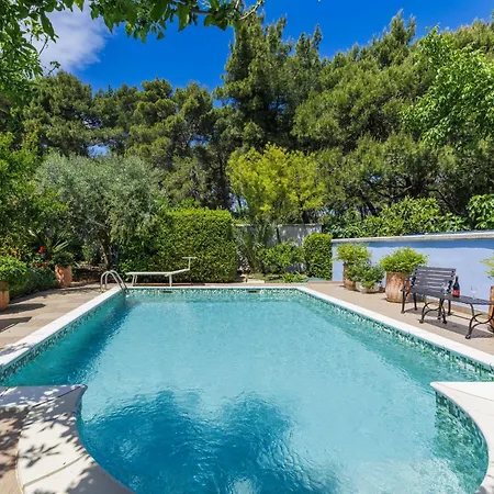 Holiday home Irma-3 By Interhome *