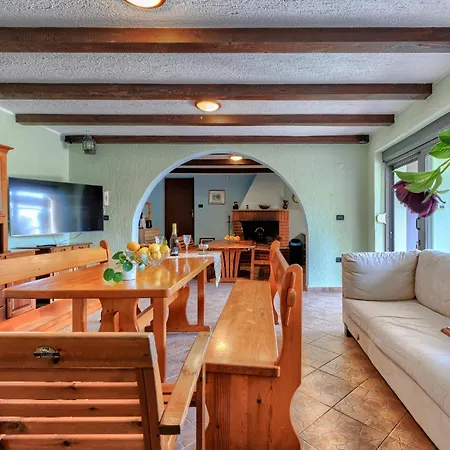 Holiday home Irma-3 By Interhome Liznjan