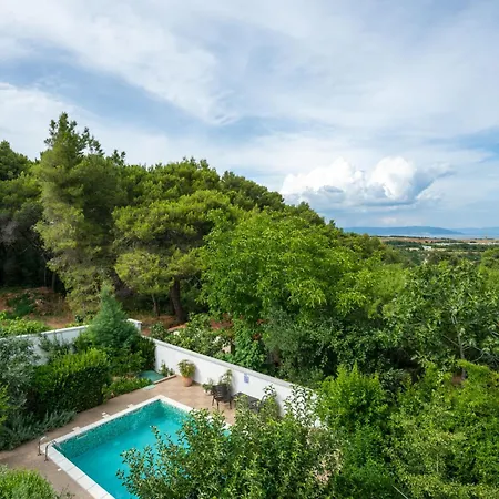 Holiday home Irma-3 By Interhome