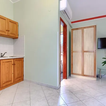 Holiday home Irma-3 By Interhome Liznjan