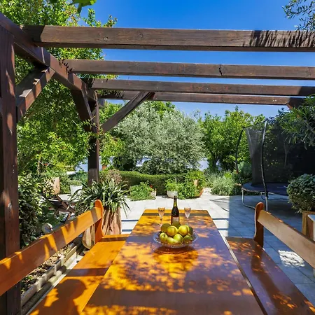 Hébergement de vacances Irma-3 By Interhome